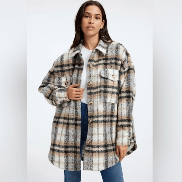 Good American plaid neutral oversized shacket size L/XL - Picture 8 of 9